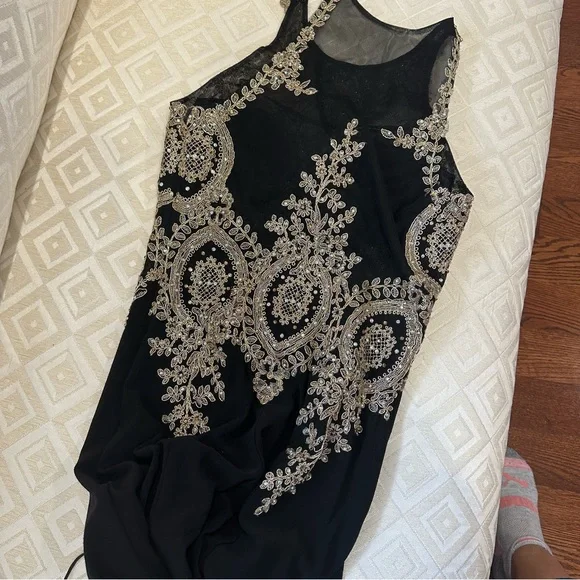 Dress size 4 - Picture 3 of 4